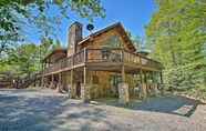 Others 5 Deluxe Family Cabin With Game Room and Fire Pit!