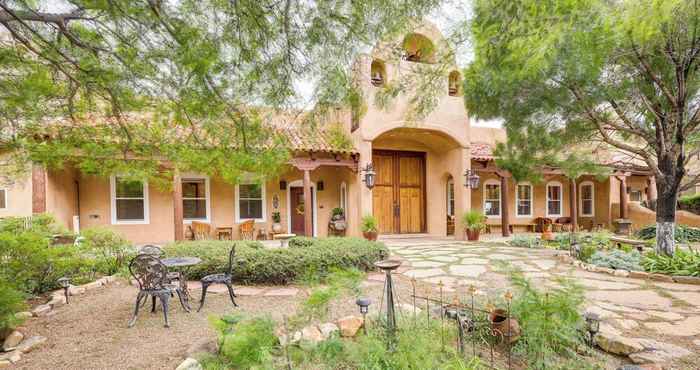 Others Los Cerrillos Hillside Hacienda on 65 Acres!