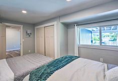 其他 5 Lakeside Lacey Gem w/ Fire Pit + Private Dock