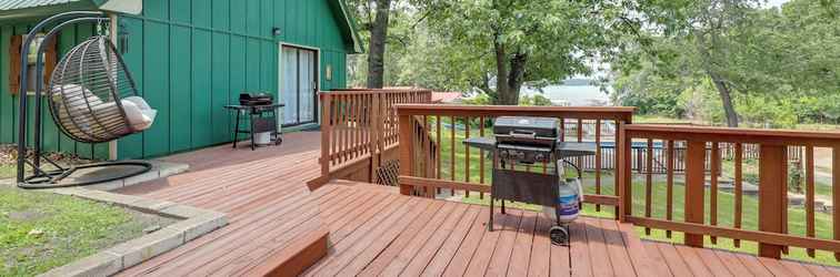 Others Lakefront Grove Cabin w/ Shared Boat Dock & Pool