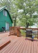 Ảnh chính Lakefront Grove Cabin w/ Shared Boat Dock & Pool