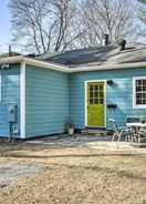 Imej utama Charming Carrboro Home - Walk to Downtown!