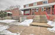 Others 6 Pittsburgh Townhome ~ 5 Miles to Market Square