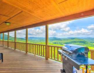 Others 2 Convenient Murphy Cabin w/ Amazing Mtn Views!