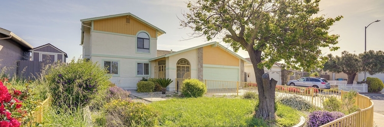 Lainnya Vallejo Home W/spacious Deck, Hot Tub & Views