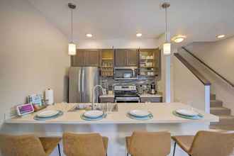 Lainnya 4 Riverfront Sheboygan Townhome w/ Grill!