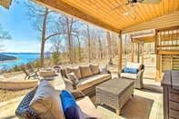 อื่นๆ Bull Shoals Vacation Rental: Hot Tub & Ocean Views