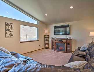 Others 2 Coulee City Home w/ Mtn Views - Steps to Blue Lake