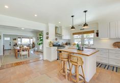 Lain-lain 2 Beautiful South Oceanside Bungalow: 1 Mi to Beach!