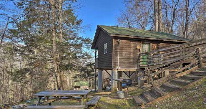 Others 'gone Hiking' Bryson City Cabin w/ Hot Tub & Grill