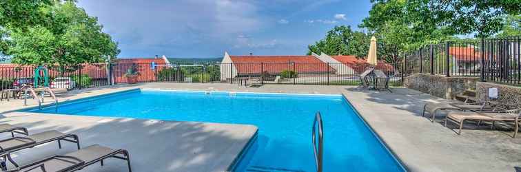 Lain-lain Lake of the Ozarks Vacation Rental w/ Grill!