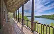 Others 7 Spacious Cabin on Dale Hollow Lake W/hot Tub!