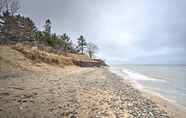 Others 3 Spacious South Haven Home ~ 1 Mi to Lake Michigan!