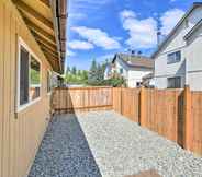 Others 6 Modern Anchorage Townhome: 8 Mi to Downtown!