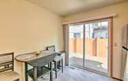 อื่นๆ 7 Modern Anchorage Townhome: 8 Mi to Downtown!