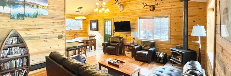 Others Serene Cabin on 3 Wooded Acres-20 Min to Fairplay