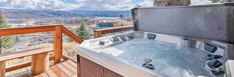 Others Ski-in/ski-out Townhome w/ Sauna & Hot Tub!