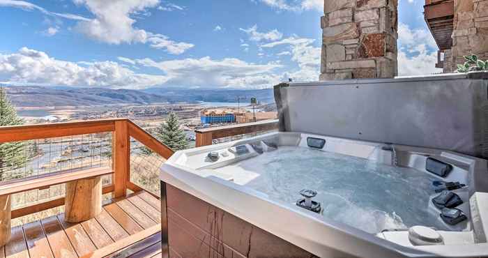 Others Ski-in/ski-out Townhome w/ Sauna & Hot Tub!