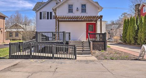 其他 2 Charming & Walkable Fairport Village Apartment!