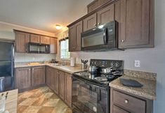 Others 3 Pet-friendly Cassopolis Escape w/ Lake Access