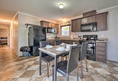 Others 6 Pet-friendly Cassopolis Escape w/ Lake Access