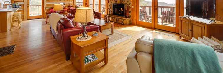 Others Smoky Mountain Vacation Rental w/ Large Deck!