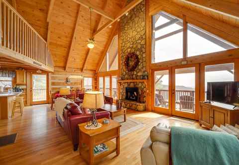 Others Smoky Mountain Vacation Rental w/ Large Deck!