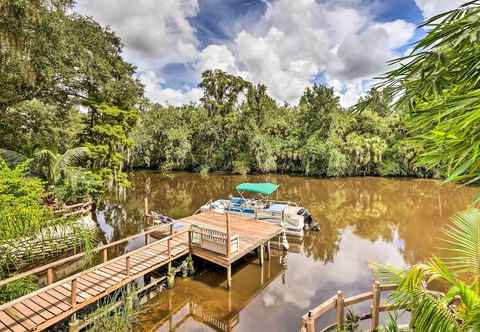 Others Lush Riverfront Escape w/ Private Boat Dock!