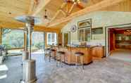 Others 7 Stunning Hopland Vacation Rental w/ Pool & Hot Tub