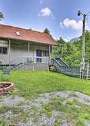 Imej utama Idyllic Roan Mountain Cabin Across From Creek