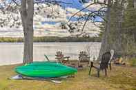 Others Lovely Lakefront Cottage w/ Fire Pit & Yard!