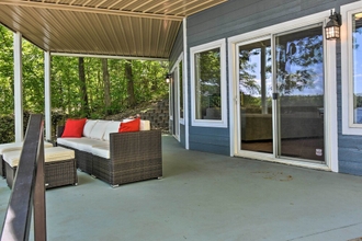 อื่นๆ 4 Bracey Home on Lake Gaston: Furnished 2-story Dock