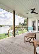 Imej utama Cherokee Lake Home w/ Private Dock & Patio!