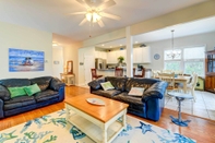 Lain-lain Surf City Vacation Rental: Walk to Beach!