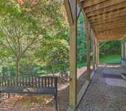 Lainnya 6 Boone Hideaway w/ Deck, Grill & Forest Views!