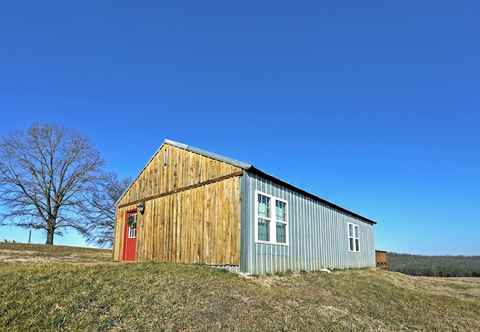 Others Secluded Everton Retreat w/ Ozark Mountain Views!