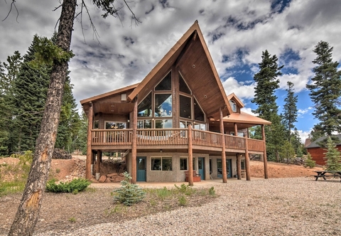 Lainnya Duck Creek Village Chalet w/ Fire Pit & Decks