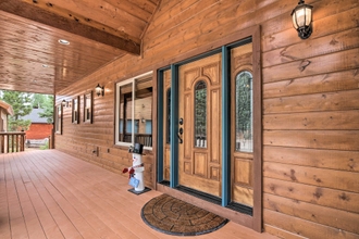 Lainnya 4 Duck Creek Village Chalet w/ Fire Pit & Decks