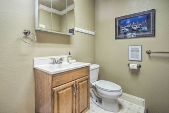 Others 4 Covered Deck & 2-story Dock: Lake Travis Home!