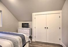 其他 3 Chic Farmhouse w/ Creek in Heart of Wine Country!