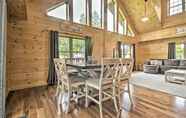 Lainnya 7 Pet-friendly Lakeview Cabin w/ Hot Tub!