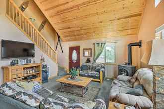 Lainnya 4 Cozy Hathaway Pines Mountain Cabin w/ Deck & Views