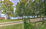 Others 7 Gorgeous 3-season Lakefront Escape w/ Private Dock