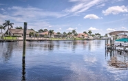 Lain-lain 5 Canalfront Cape Coral Home w/ Private Dock!