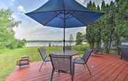 Others 5 All-season Lakefront Home w/ Deck & Boat Dock