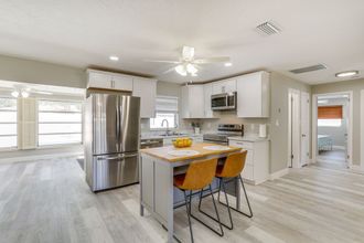 Lain-lain 4 Private Hot Tub: Breezy Seminole Stay!