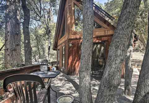 Others Updated 'tree House' Pine Mtn Club Cabin by Trails