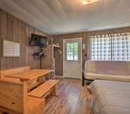 Lain-lain 3 Pet-friendly Lake Cabin: Boat Rentals & Dock!