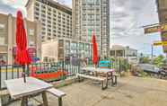 Others 3 Modern Downtown Apt - Walk to Parks + Cafes!