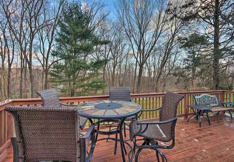 Lain-lain Family-friendly Woodbury Home With Yard + Deck!